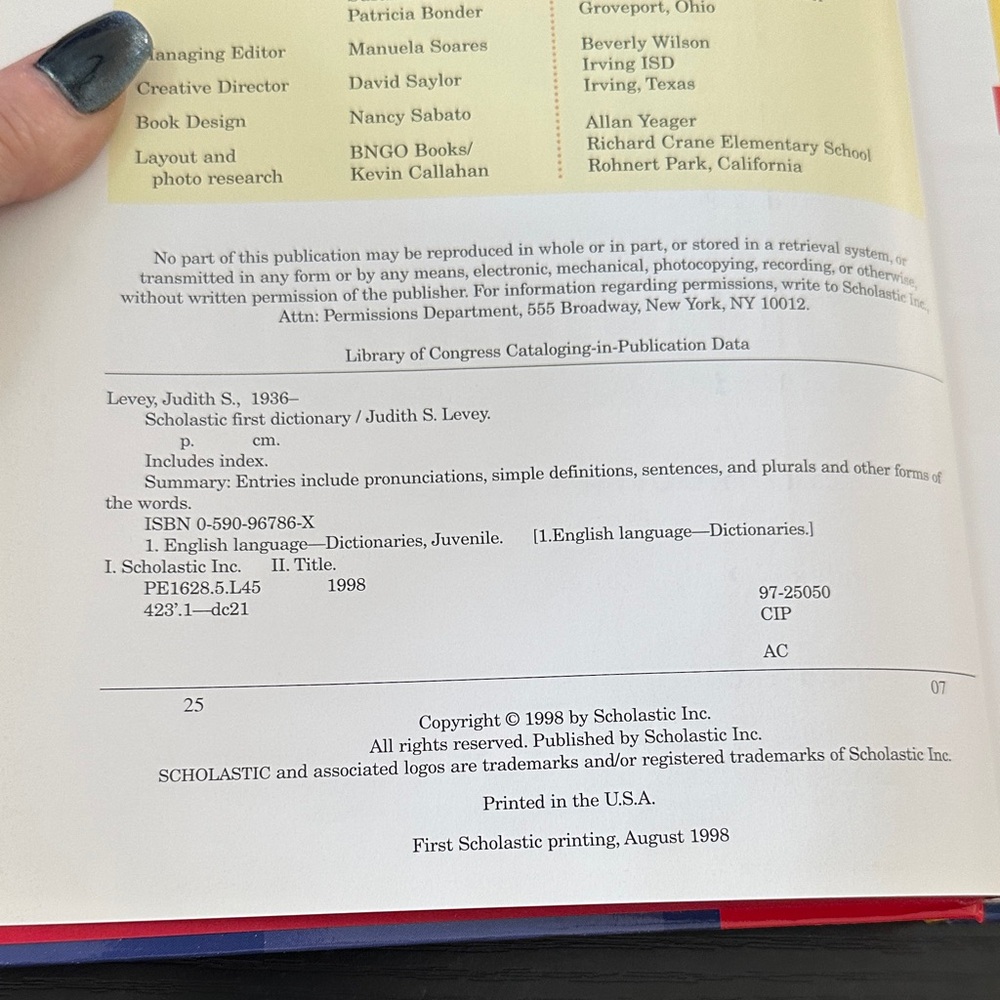 Scholastic First Dictionary - Picture 3 of 5
